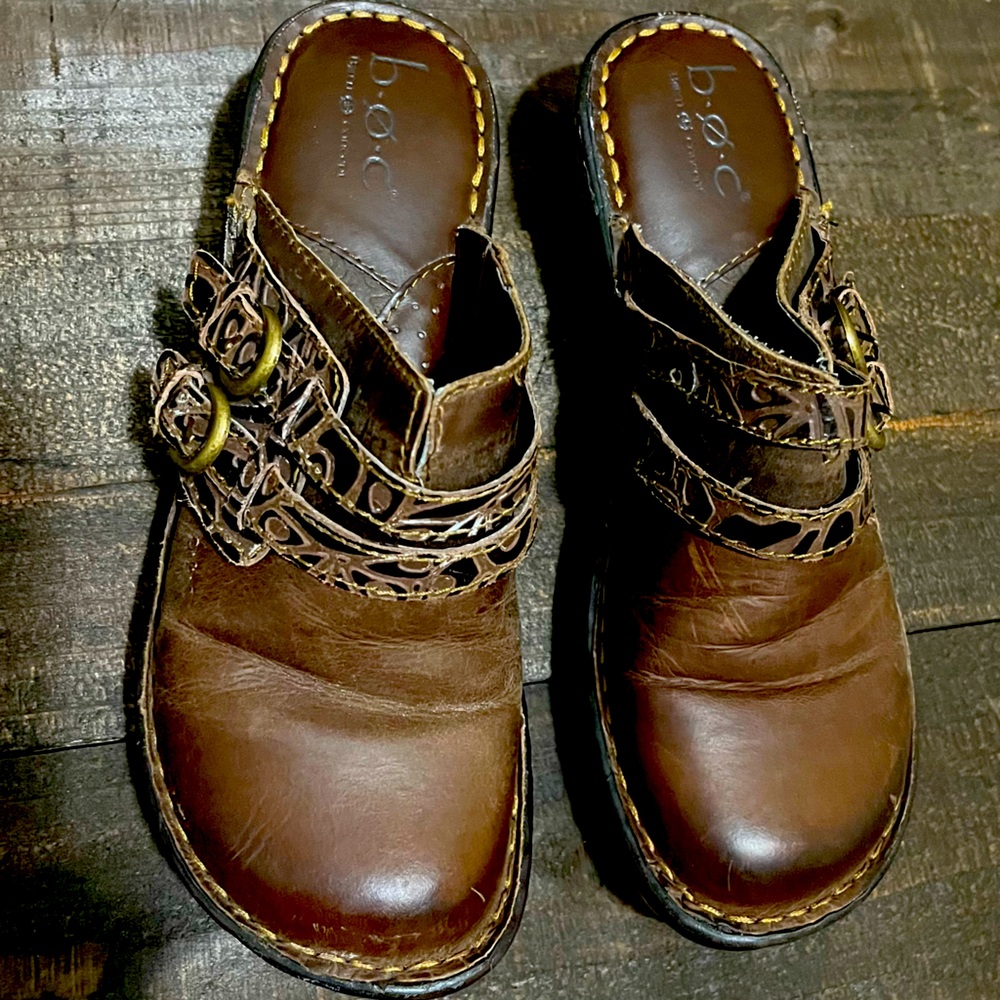 B.O.C clogs slide mules